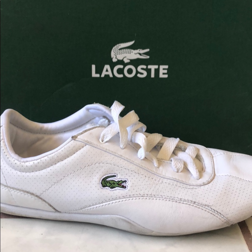 Lacoste Sneakers - Picture 2 of 4